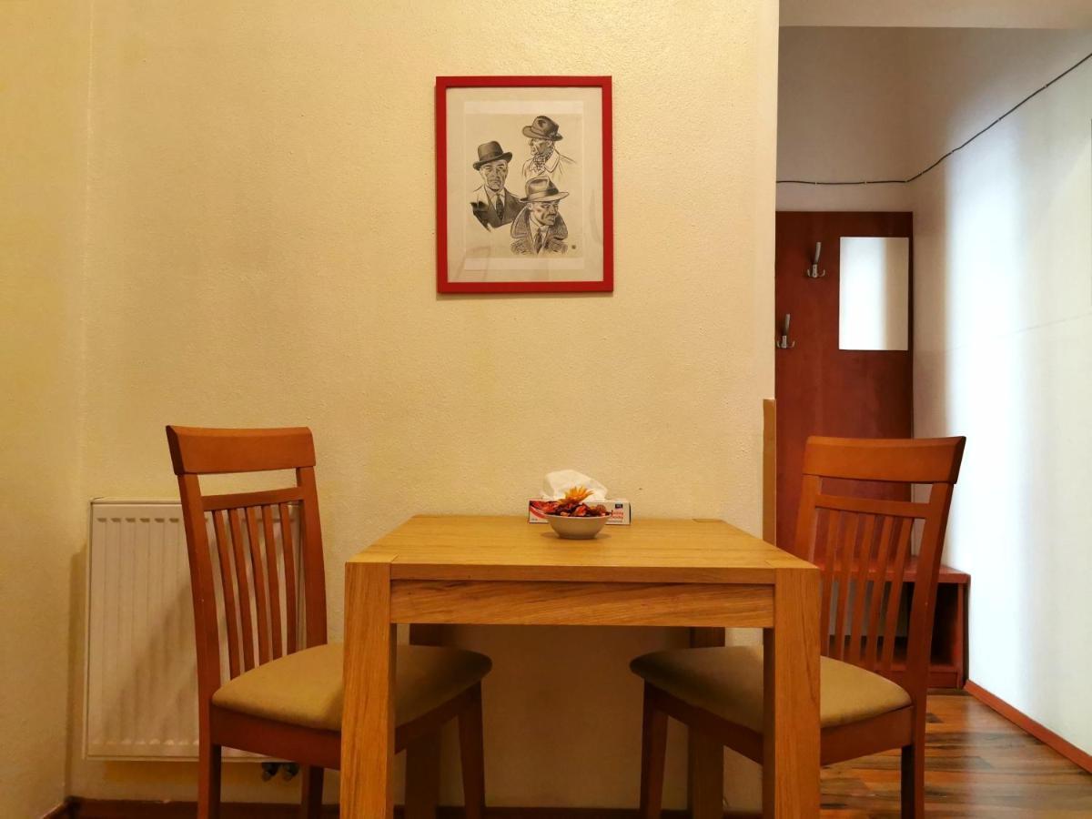 Apartment Amandment Prag Eksteriør billede
