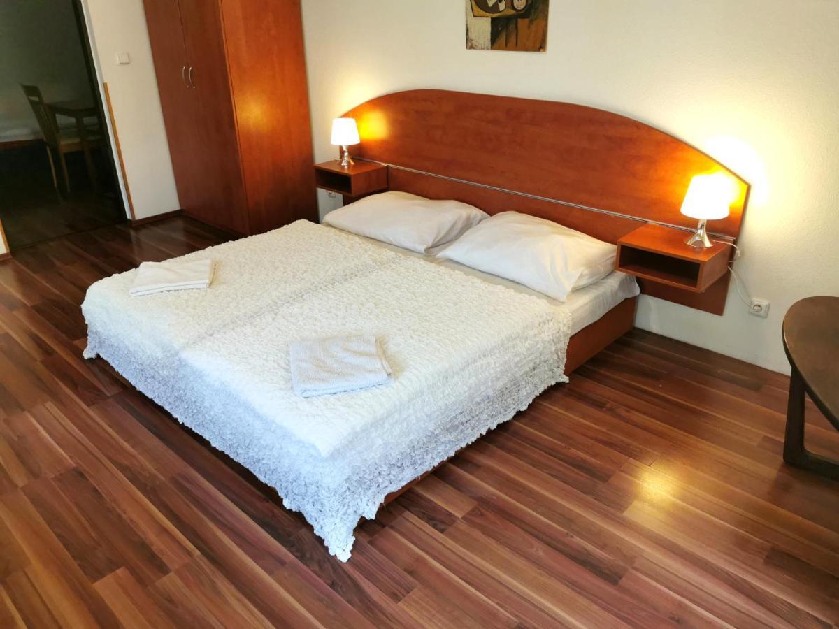Apartment Amandment Prag Eksteriør billede