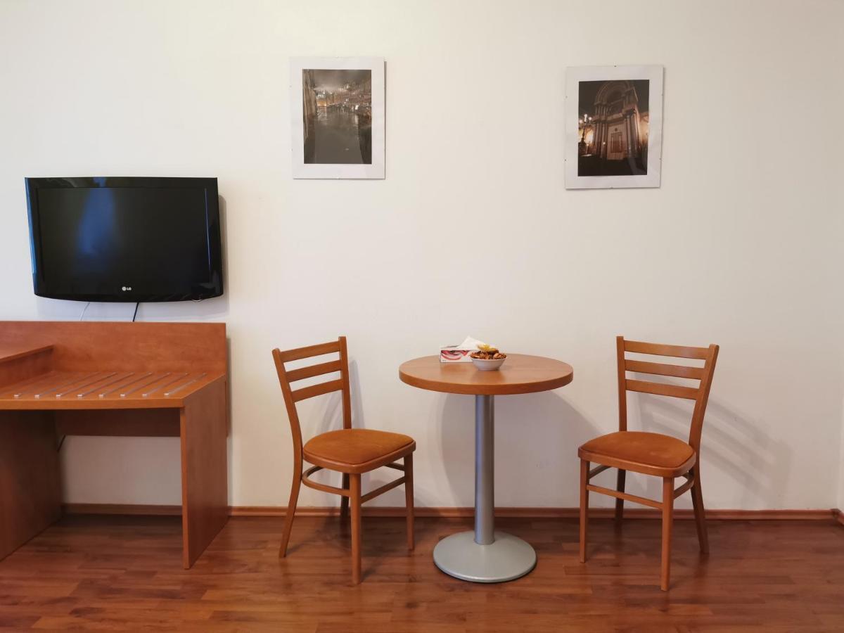 Apartment Amandment Prag Eksteriør billede